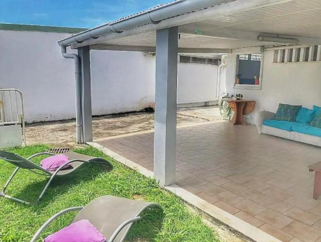 Malilia Beach A Sainte-Anne - Wifi -5 Min A Pied De La Plage Eksteriør billede